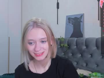 girl Live Sex Cams Mature with cyberbunny_