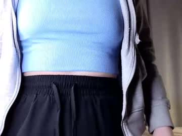 girl Live Sex Cams Mature with on_the_soft_pillow
