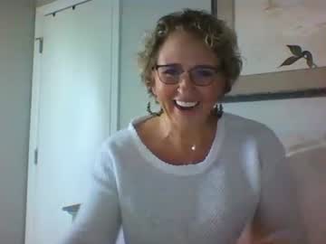 girl Live Sex Cams Mature with momnxtdoor