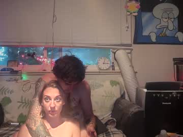 couple Live Sex Cams Mature with ravenandbeastie