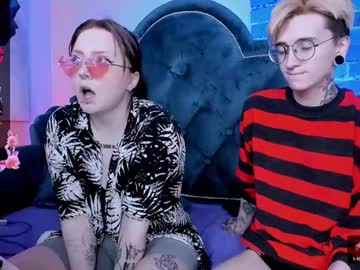couple Live Sex Cams Mature with shypreettygirl