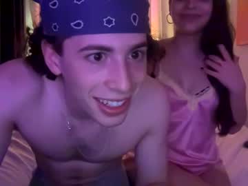 couple Live Sex Cams Mature with yaraandleo